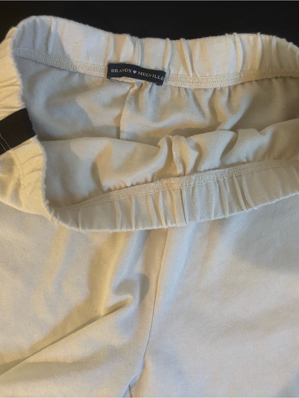 Brandy Melville Cream Knit Elastic-Waist shorts